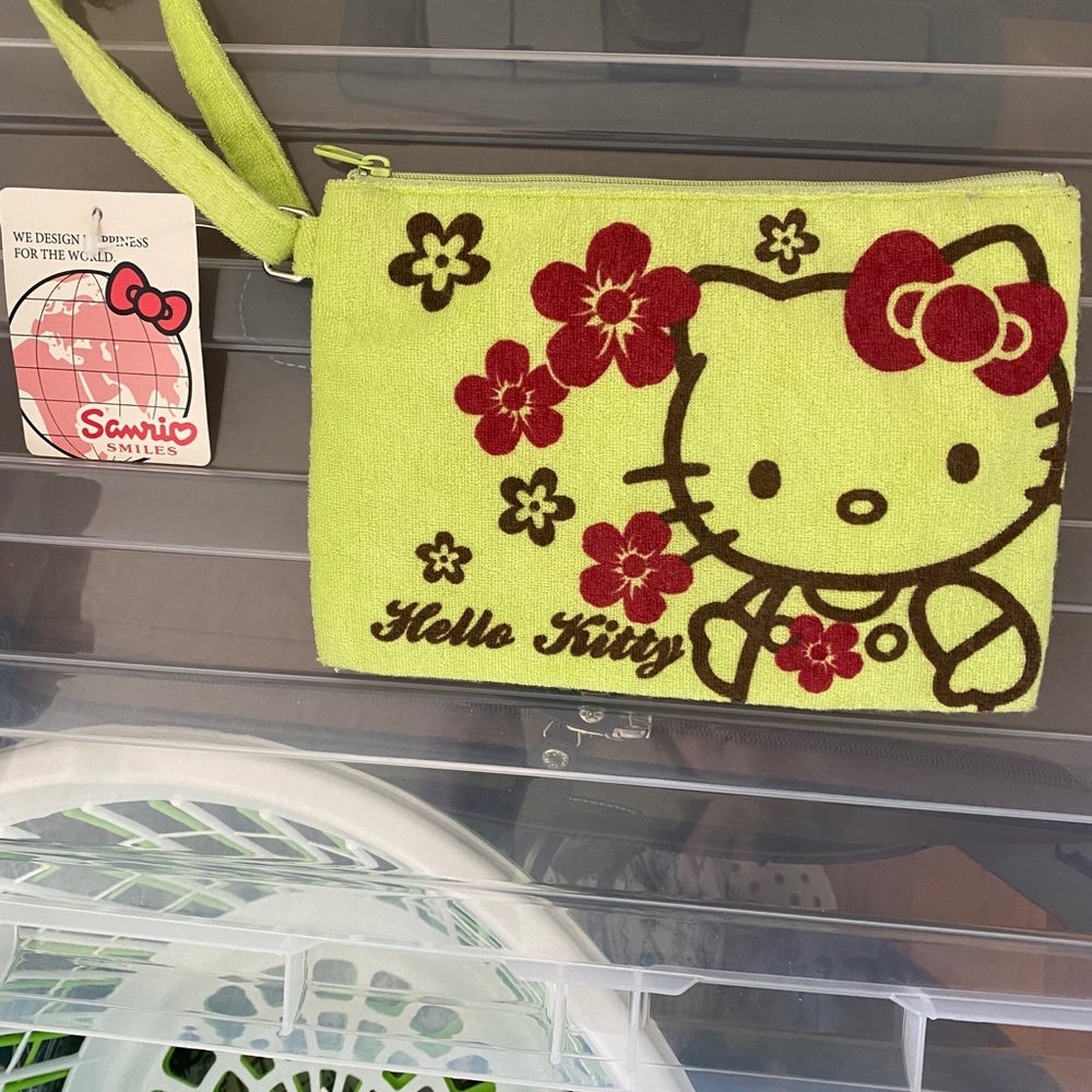 Euro Hello Kitty Pile Flat Pouch
